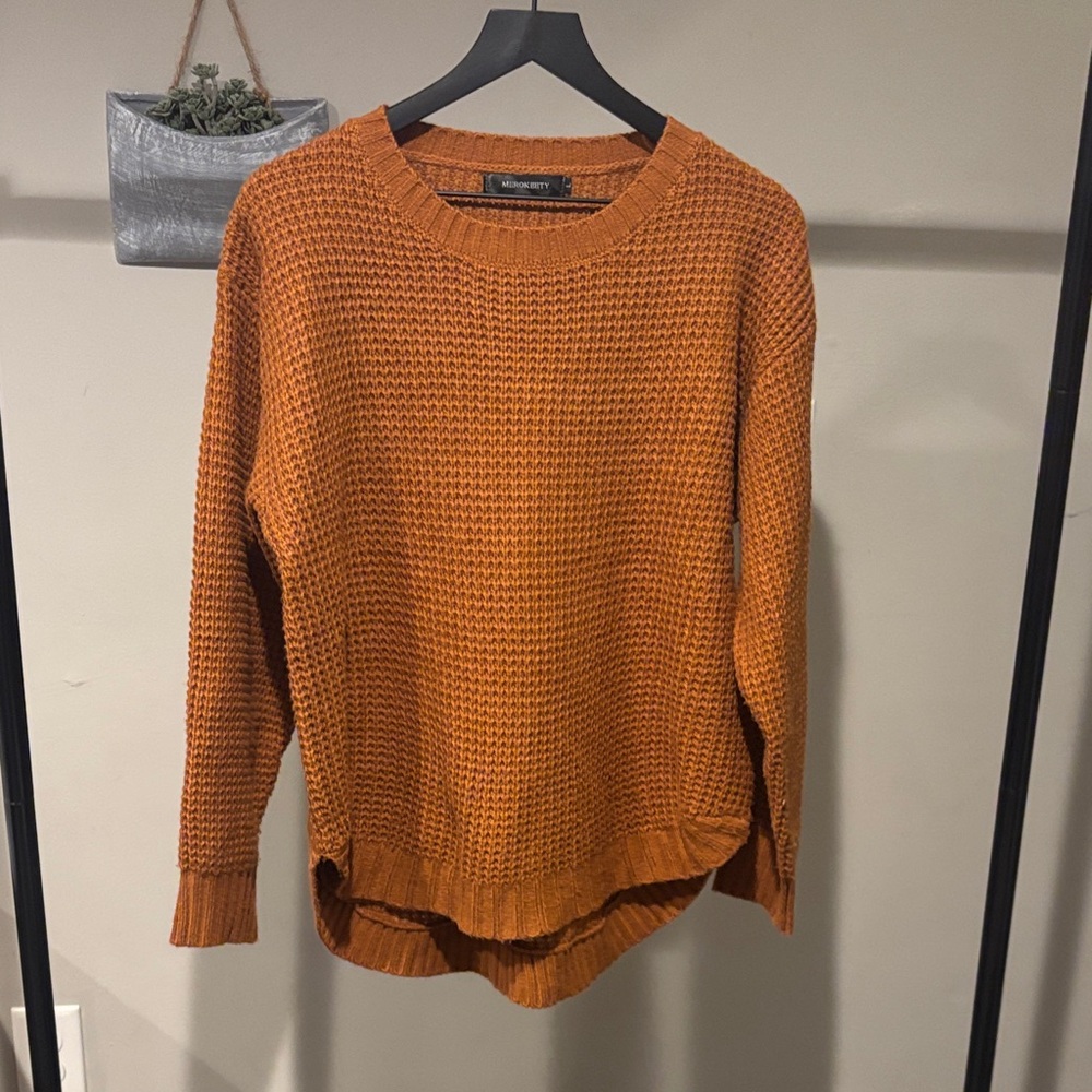 Madewell-Inspired Burnt Orange Waffle Knit Crewneck Sweater
